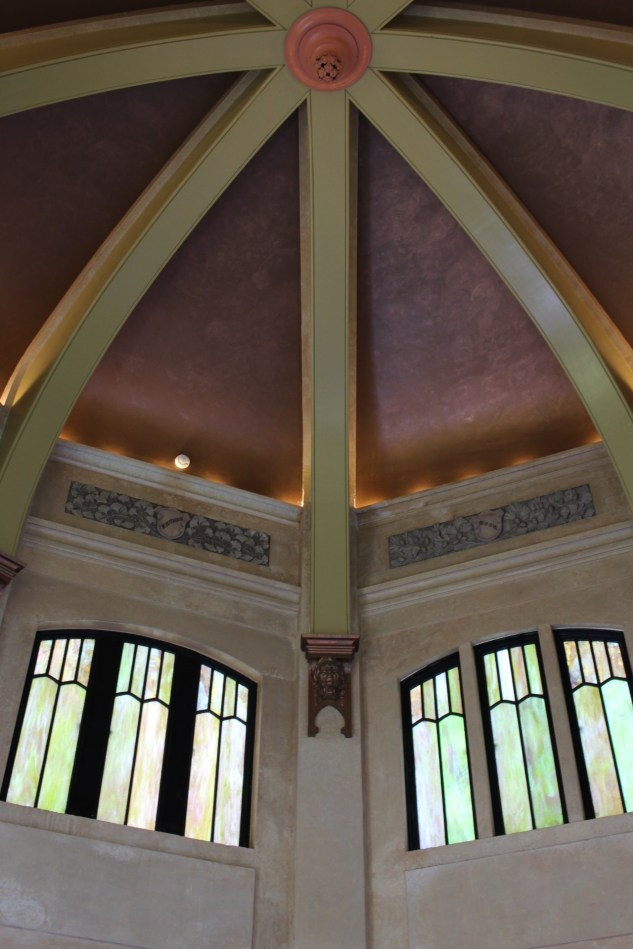 Inside the Vista House