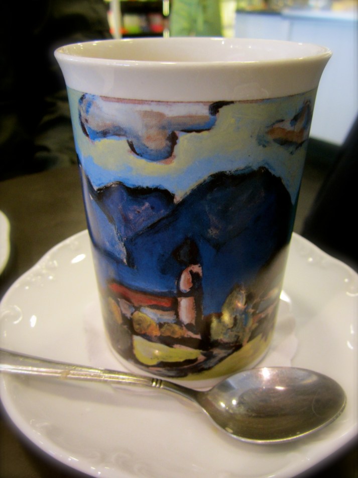 Kaffeetrinken in Oberammergau.